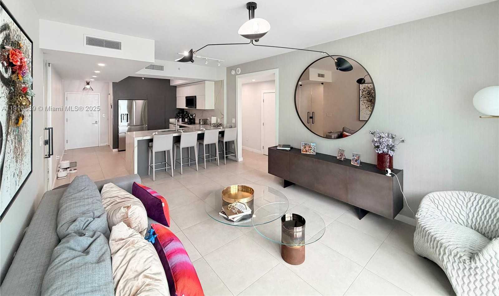 Small Image of 31 SOUTH EAST 5TH ST #3412, Miami Number 7