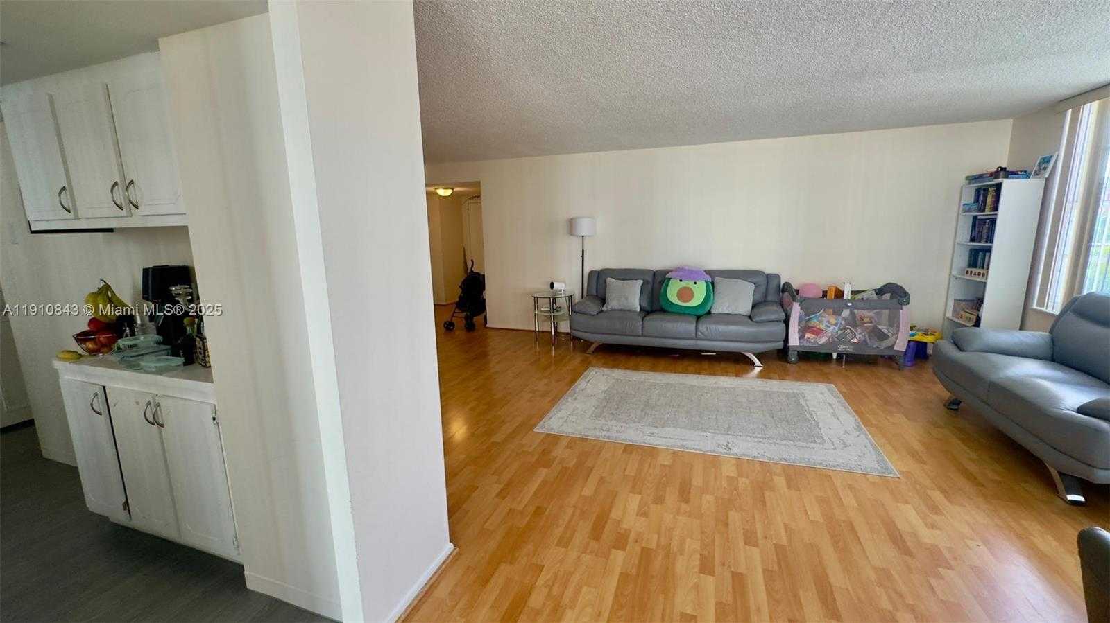 Small Image of 230 174TH ST #612, Sunny Isles Beach Number 12