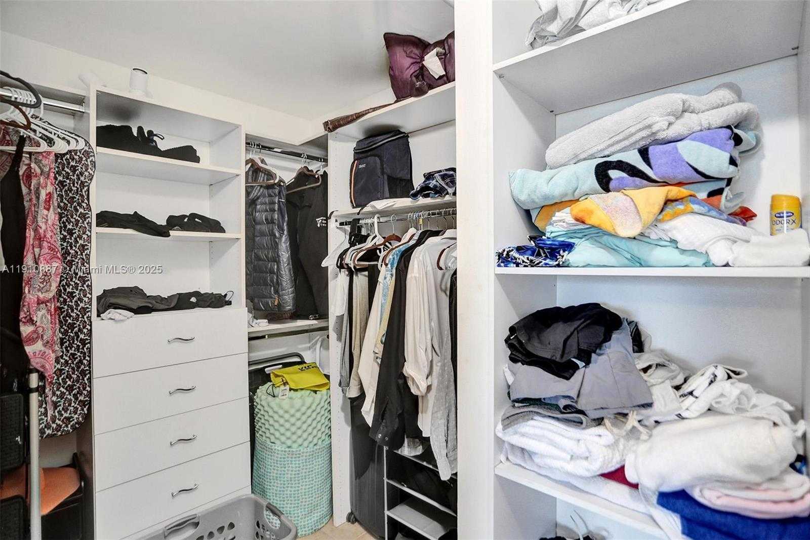 Small Image of 2555 COLLINS AVE #1508, Miami Beach Number 33