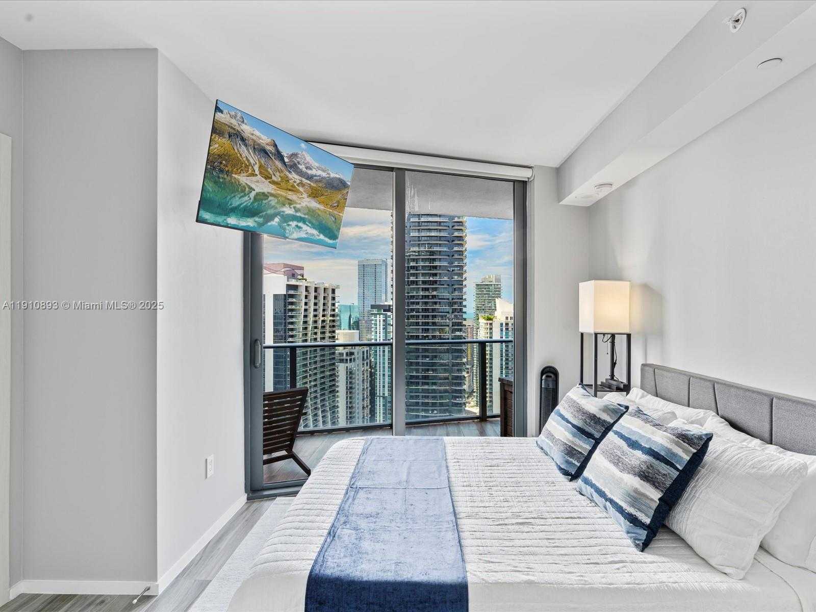 Small Image of 801 SOUTH MIAMI AVE #4402, Miami Number 35