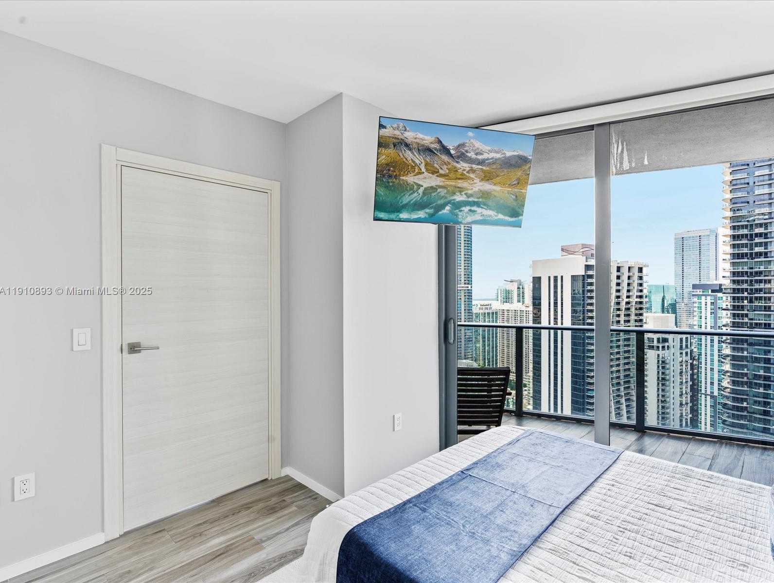 Small Image of 801 SOUTH MIAMI AVE #4402, Miami Number 36