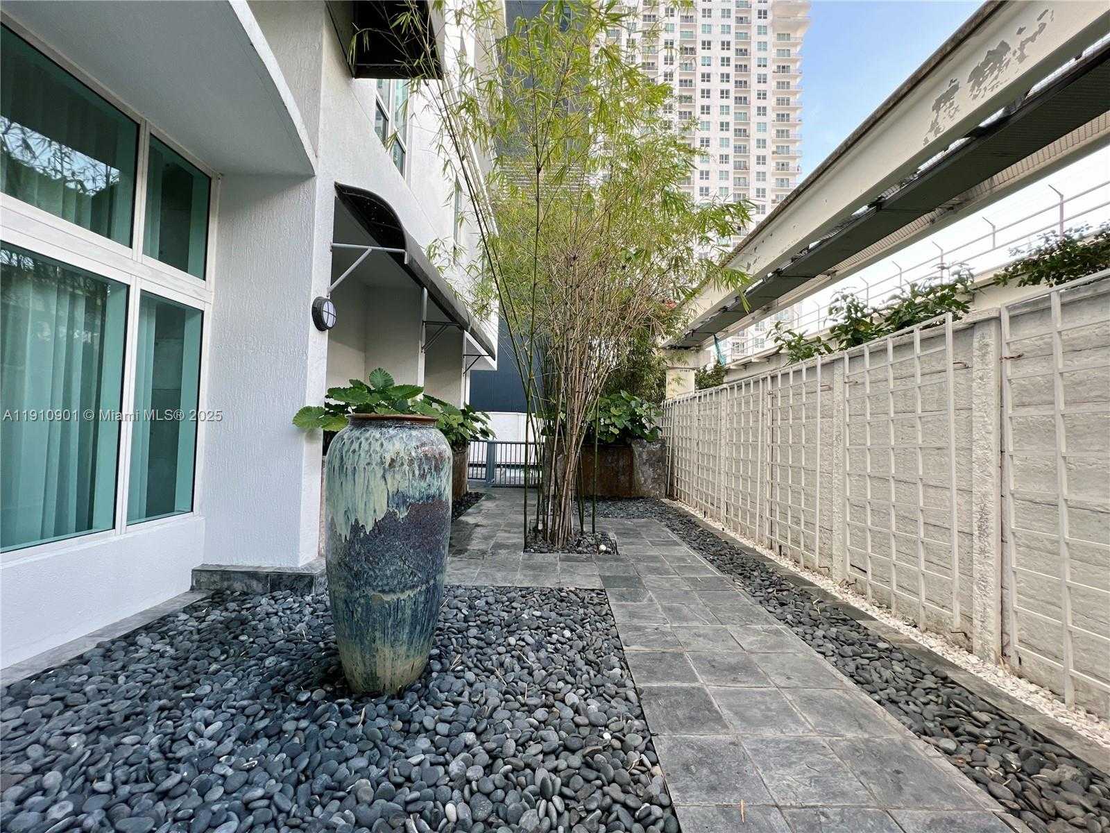 Small Image of 234 NORTH EAST 3RD ST #1908, Miami Number 12