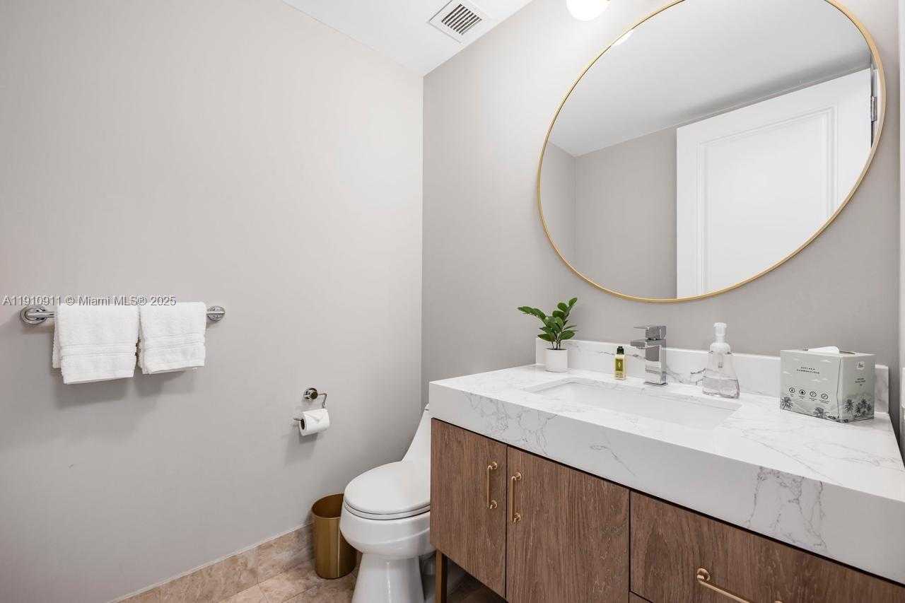 Small Image of 1435 BRICKELL AVE #3410, Miami Number 10