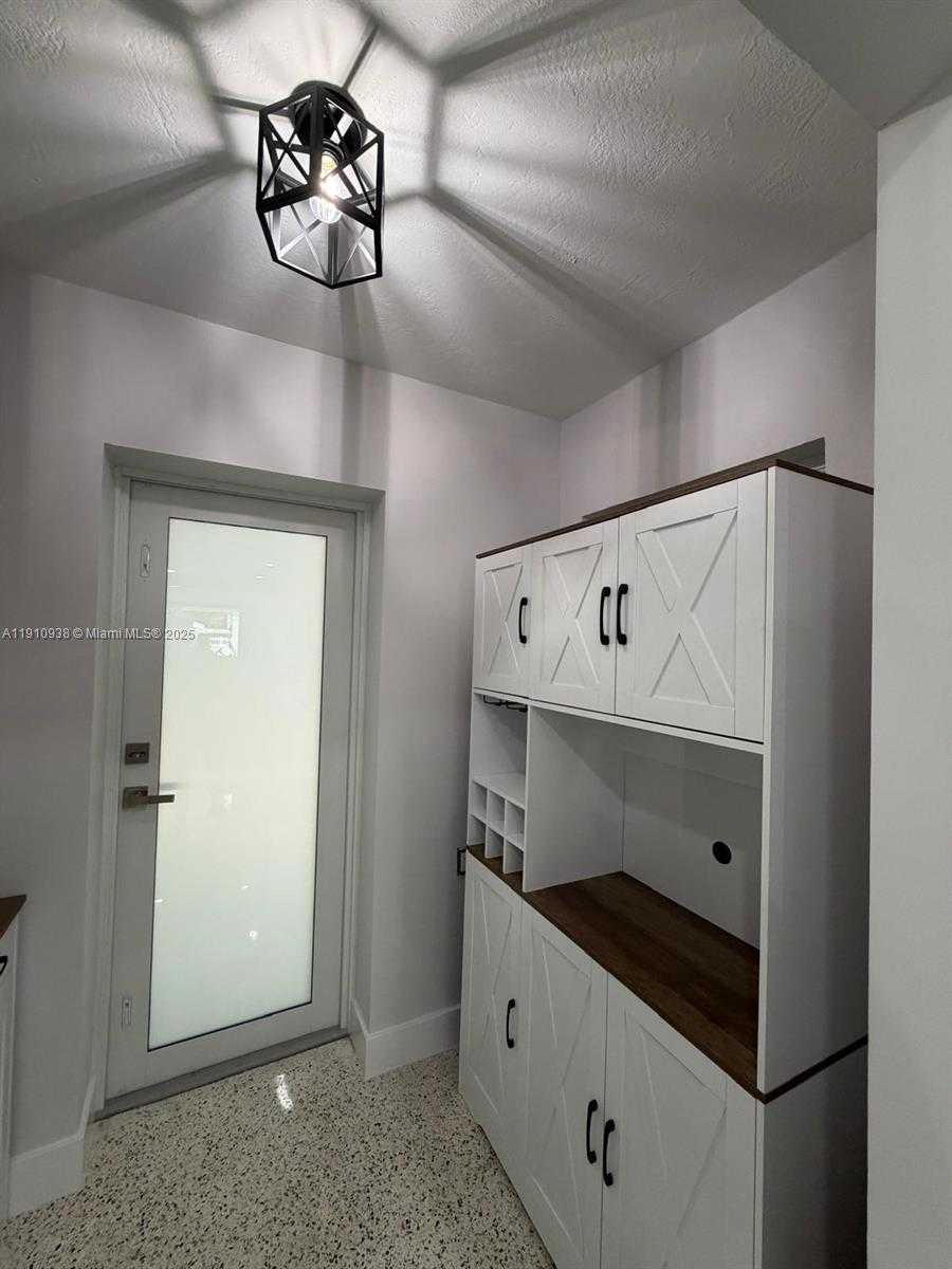 Small Image of 219 SOUTH BAY HARBOR DR #A, Key Largo Number 15