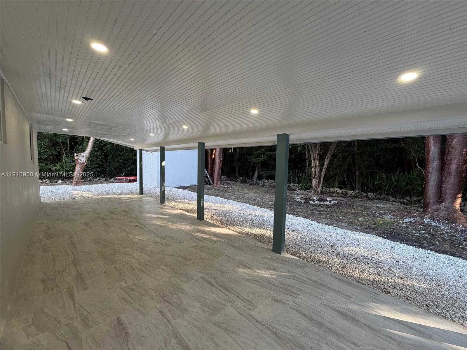 Small Image of 219 SOUTH BAY HARBOR DR #A, Key Largo Number 19