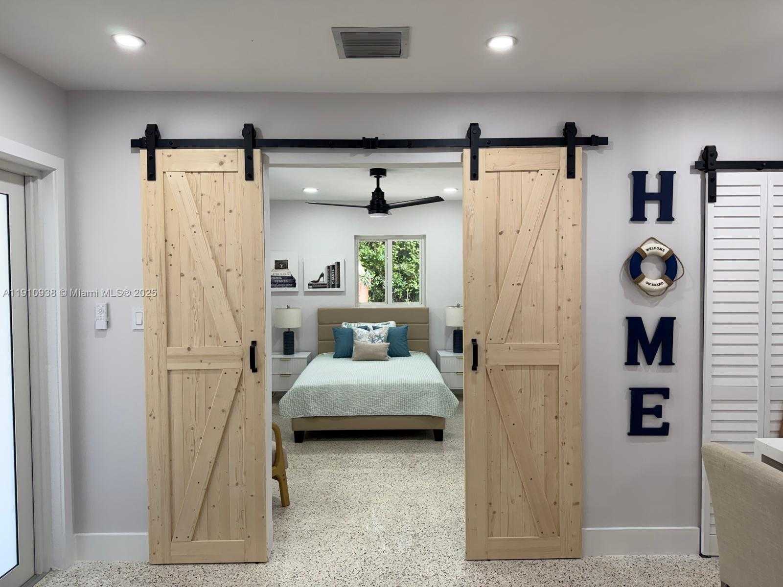 Small Image of 219 SOUTH BAY HARBOR DR #A, Key Largo Number 6