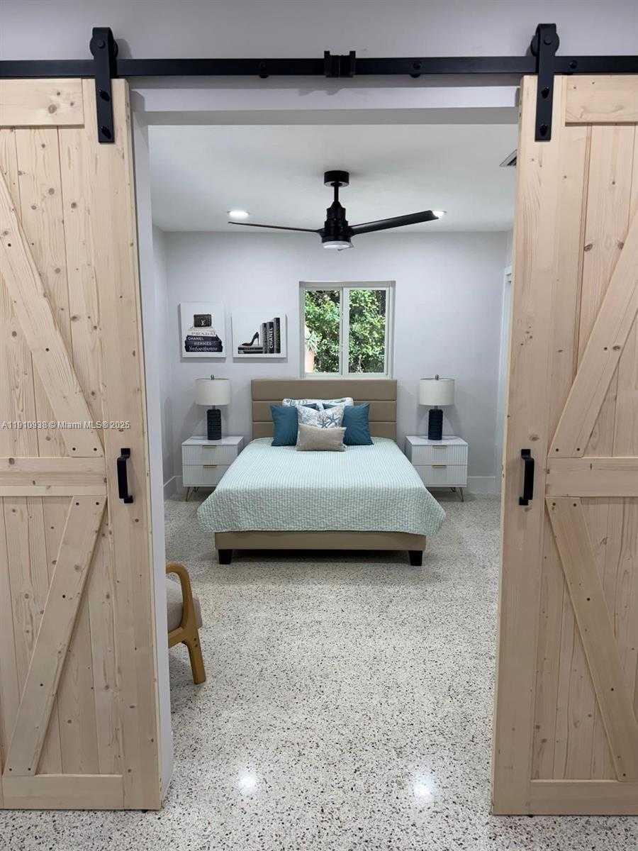 Small Image of 219 SOUTH BAY HARBOR DR #A, Key Largo Number 7