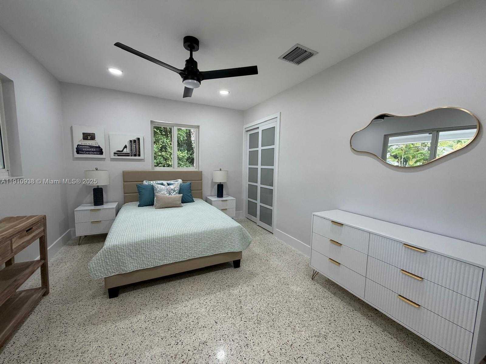 Small Image of 219 SOUTH BAY HARBOR DR #A, Key Largo Number 9