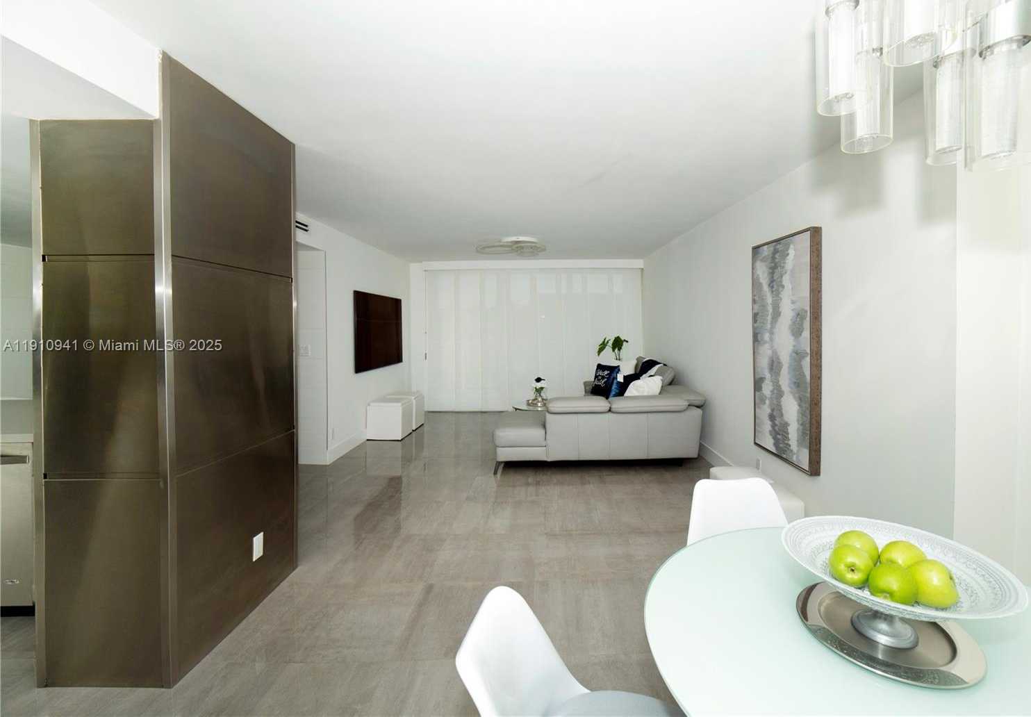 Small Image of 100 BAYVIEW DR #325, Sunny Isles Beach Number 24