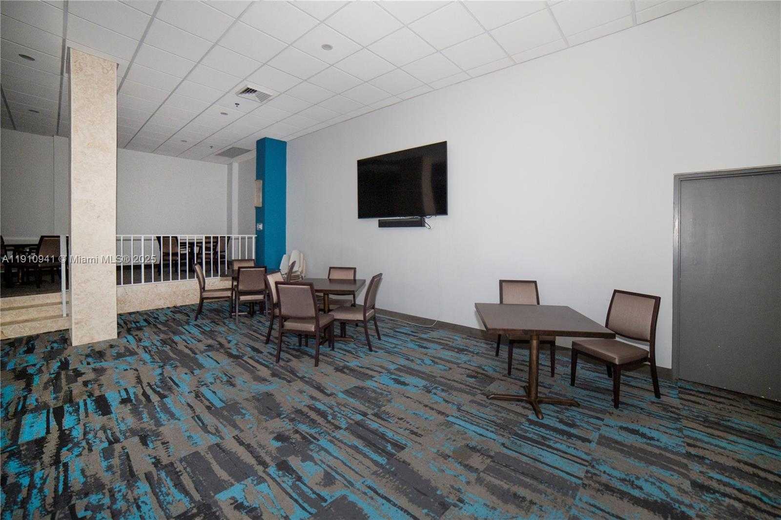 Small Image of 100 BAYVIEW DR #325, Sunny Isles Beach Number 92