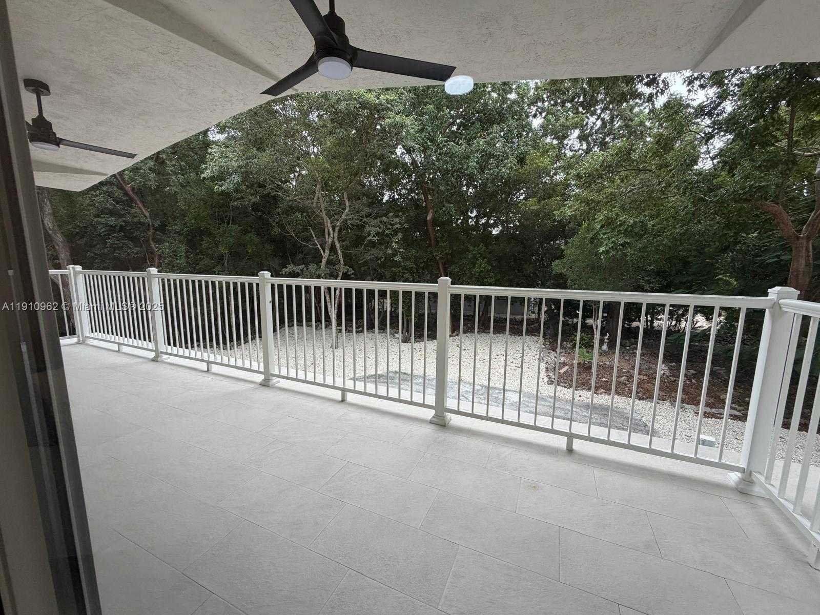 Small Image of 219 SOUTH BAY HARBOR DR #B, Key Largo Number 13