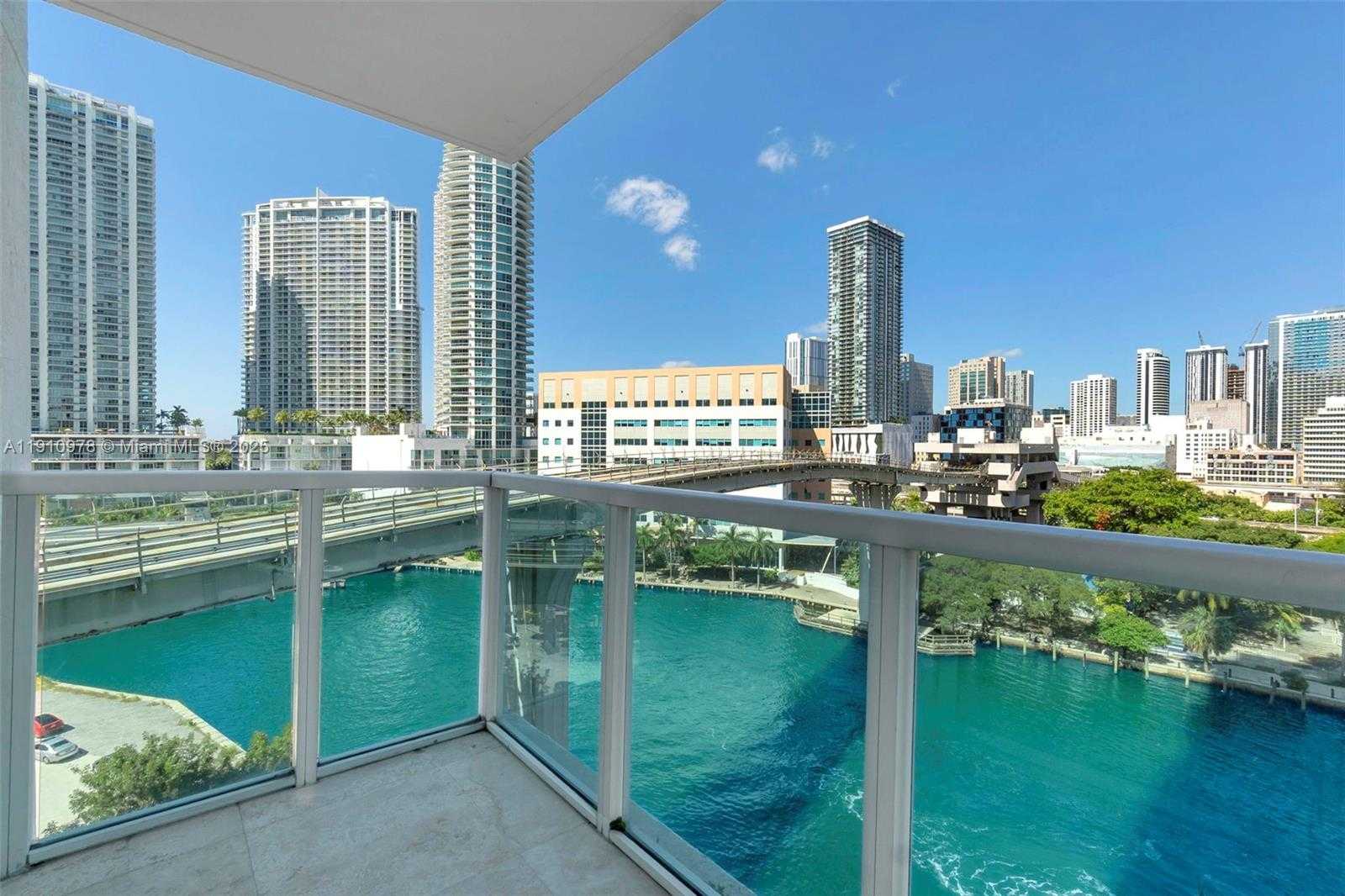 Small Image of 31 SOUTH EAST 5TH ST #901, Miami Number 23