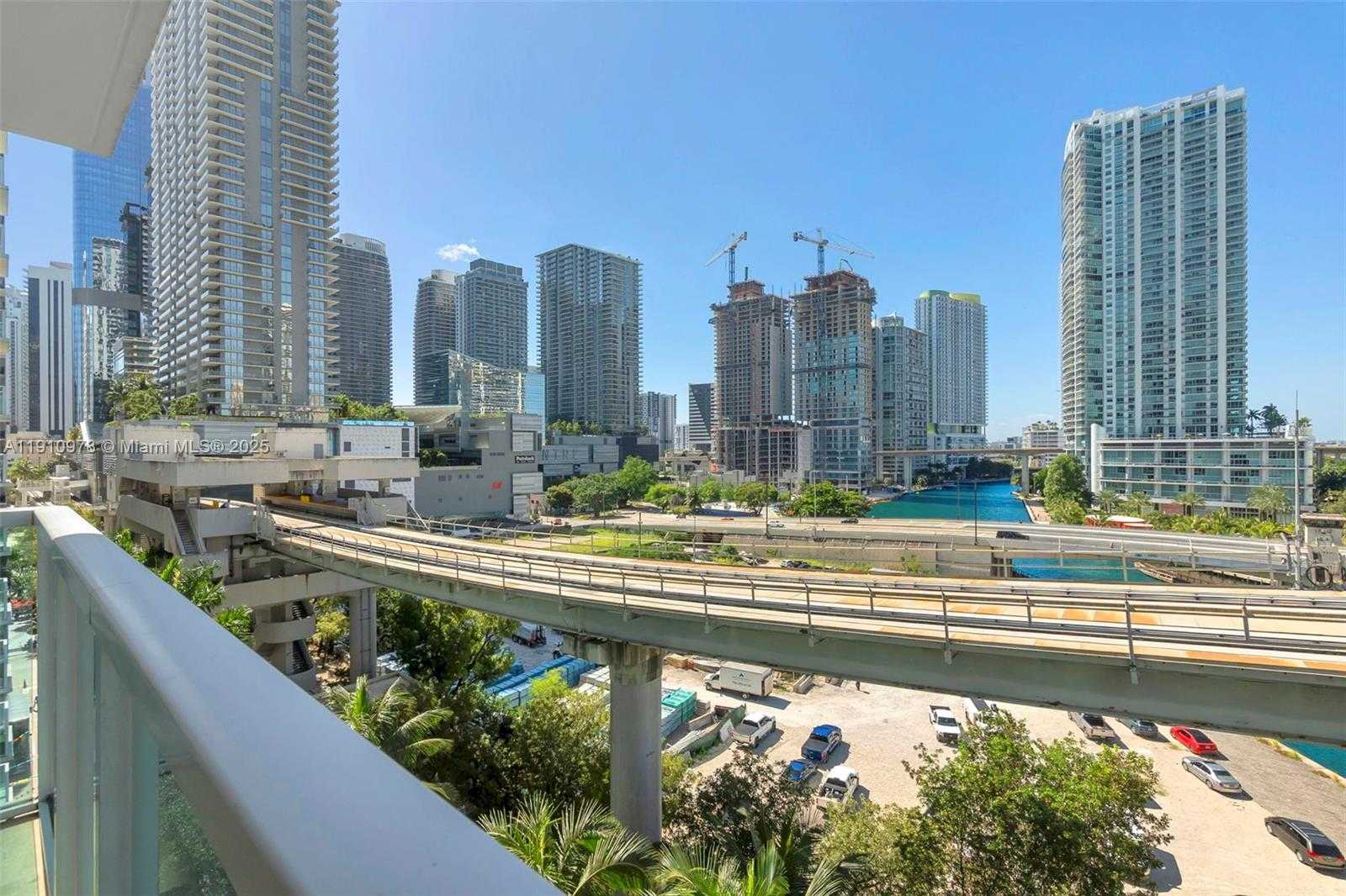 Small Image of 31 SOUTH EAST 5TH ST #901, Miami Number 26