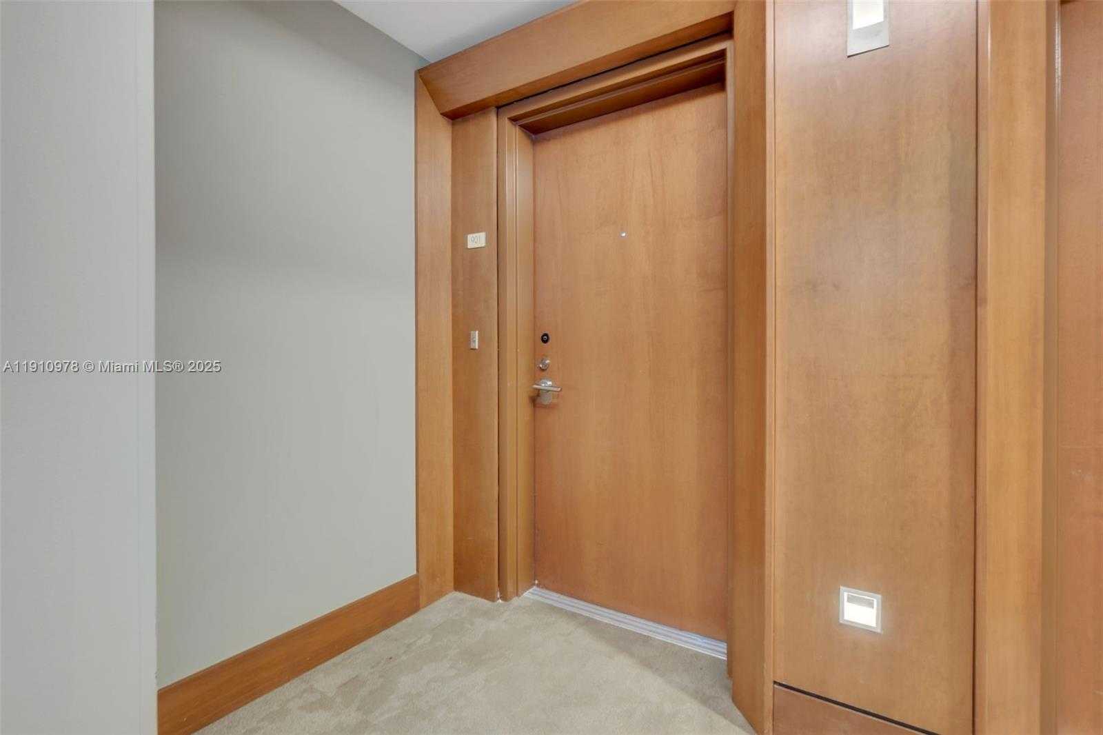 Small Image of 31 SOUTH EAST 5TH ST #901, Miami Number 34