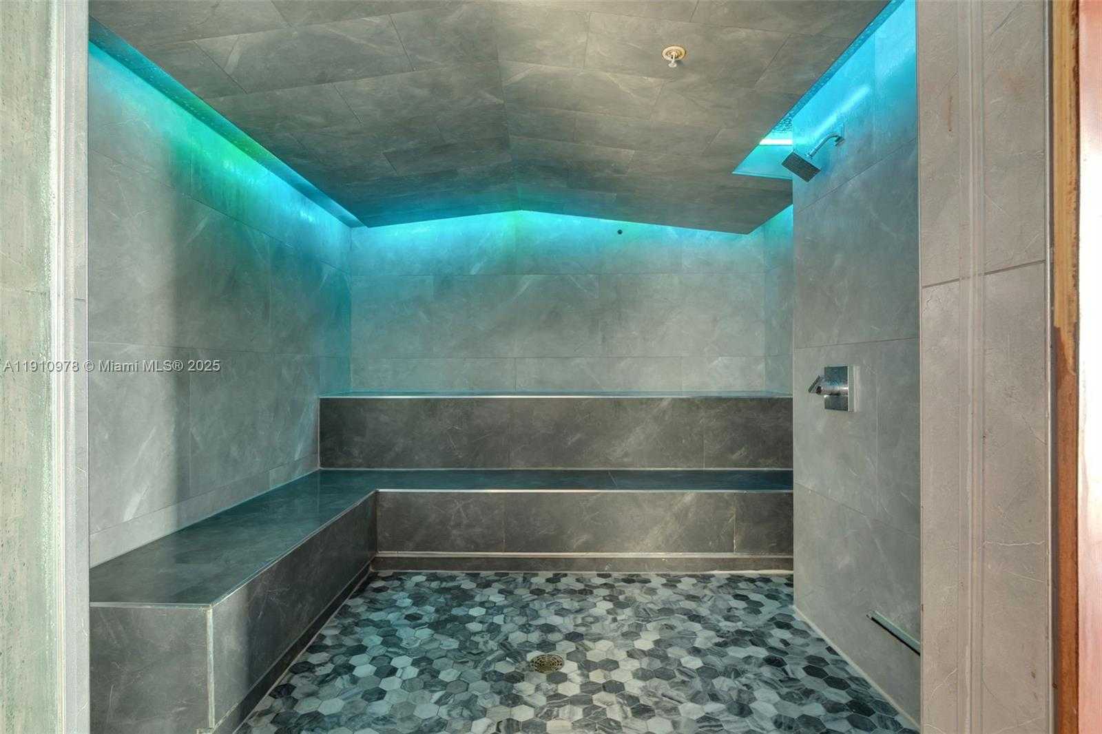 Small Image of 31 SOUTH EAST 5TH ST #901, Miami Number 37