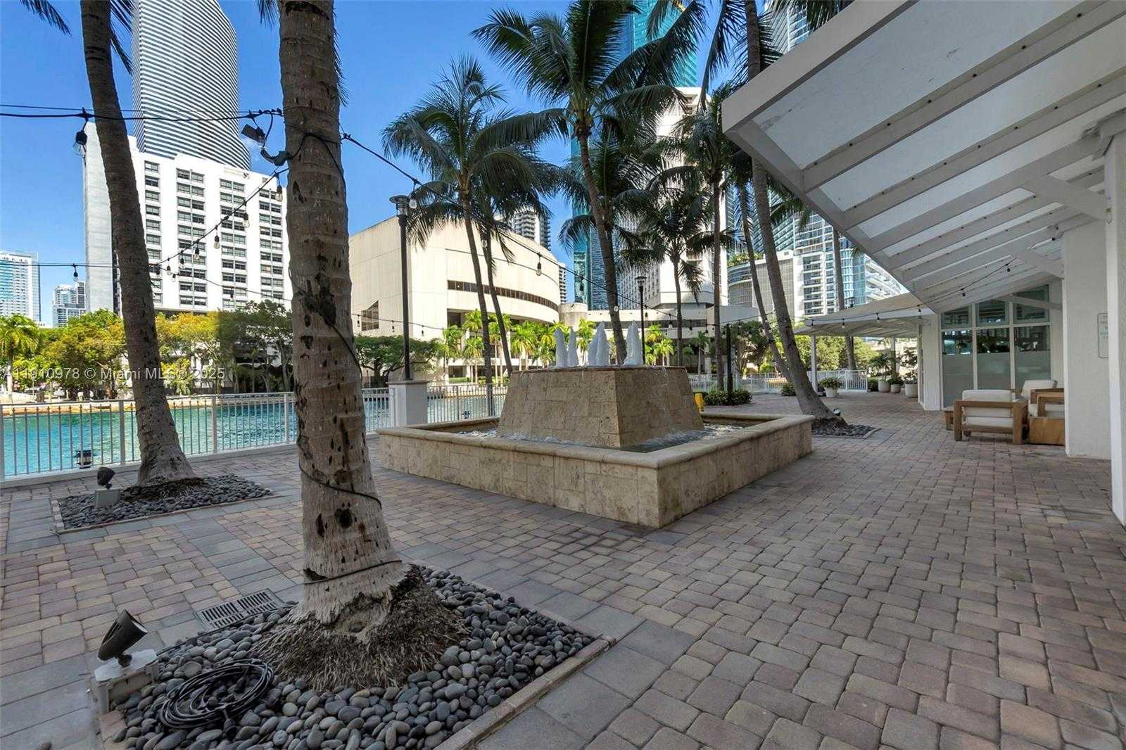 Small Image of 31 SOUTH EAST 5TH ST #901, Miami Number 44