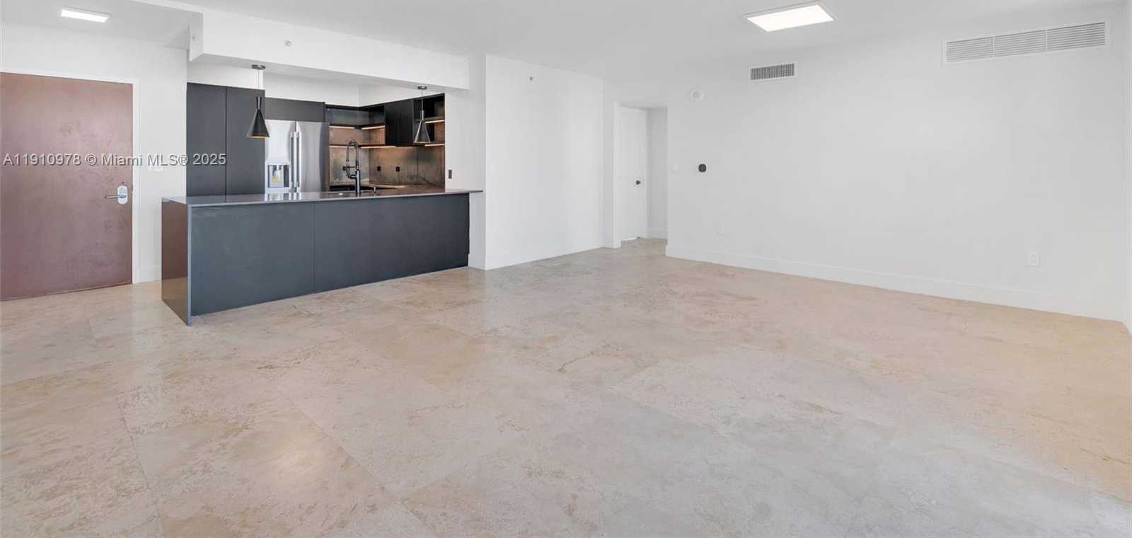 Small Image of 31 SOUTH EAST 5TH ST #901, Miami Number 9