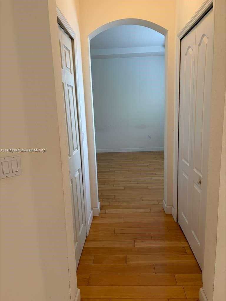 Small Image of 8666 NORTH WEST 114TH CT #8666, Doral Number 14