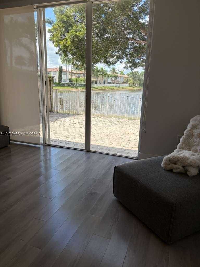 Small Image of 8666 NORTH WEST 114TH CT #8666, Doral Number 7