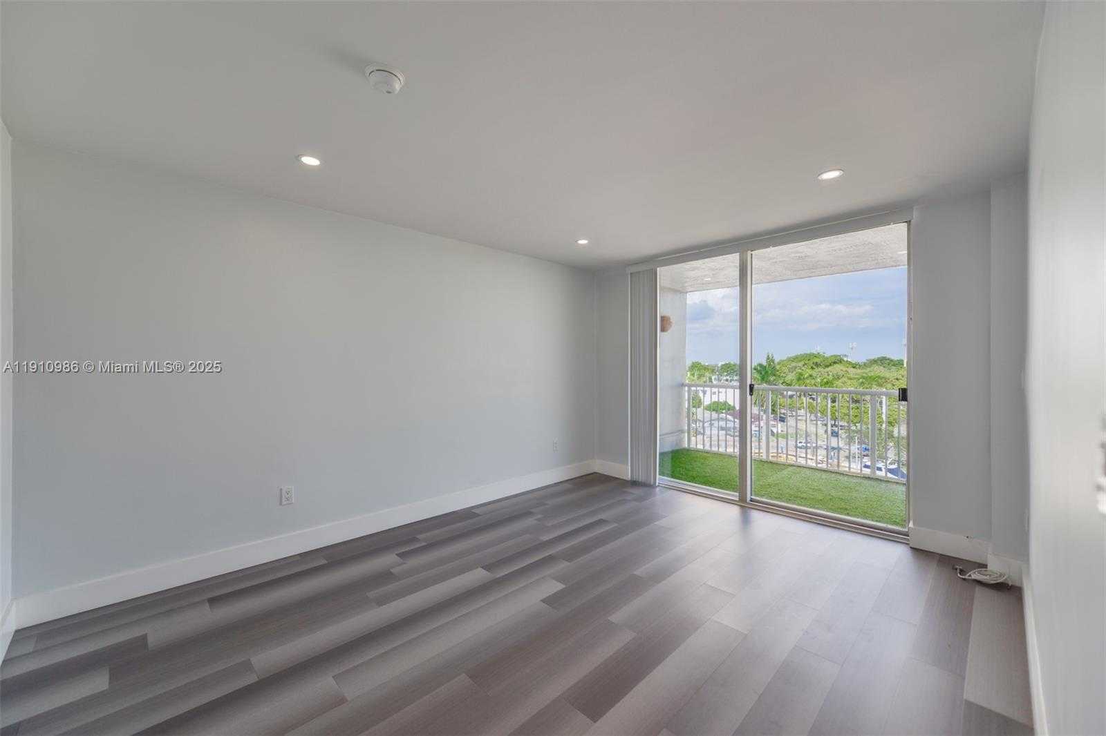 Small Image of 1800 NORTH WEST 24TH AVE #712, Miami Number 14