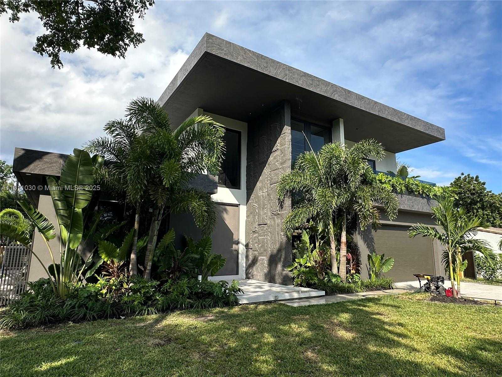 Small Image of Biscayne Park Number 1