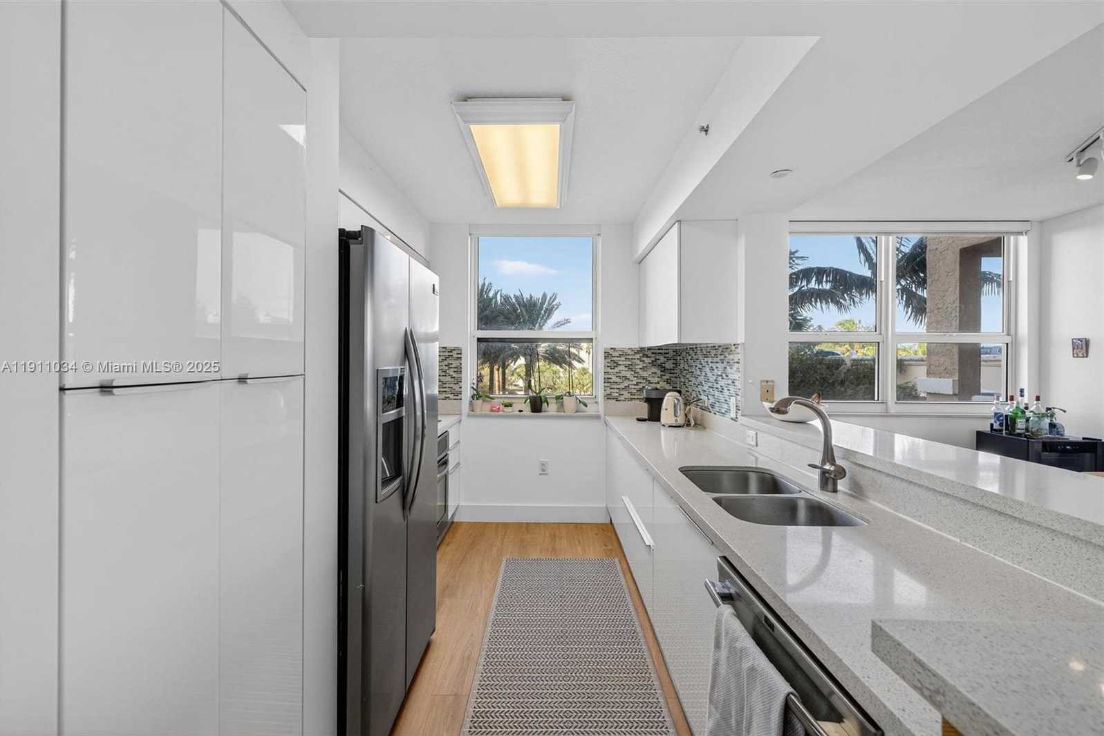 Small Image of 19501 WEST COUNTRY CLUB DR #313, Aventura Number 23