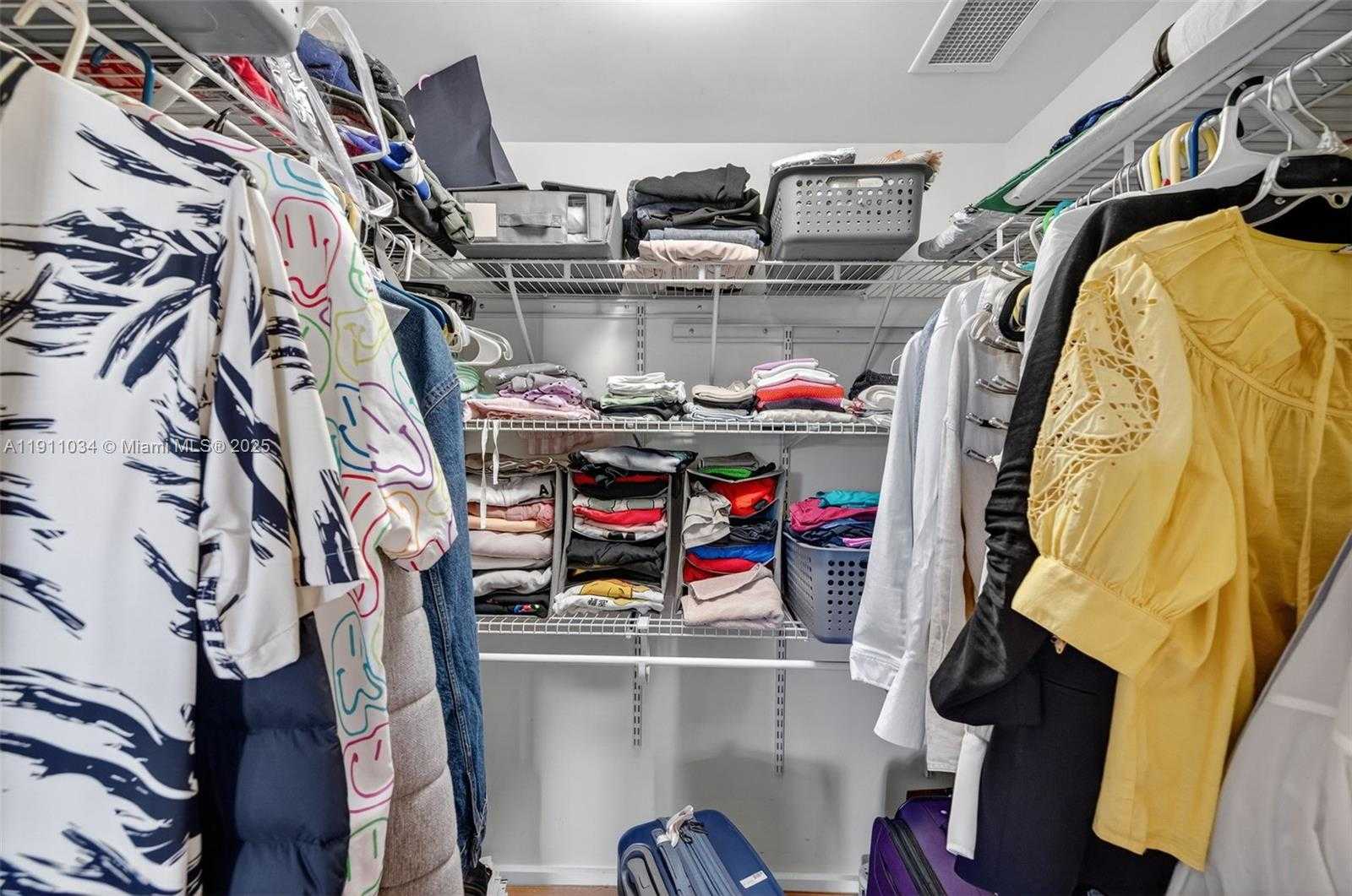 Small Image of 19501 WEST COUNTRY CLUB DR #313, Aventura Number 36