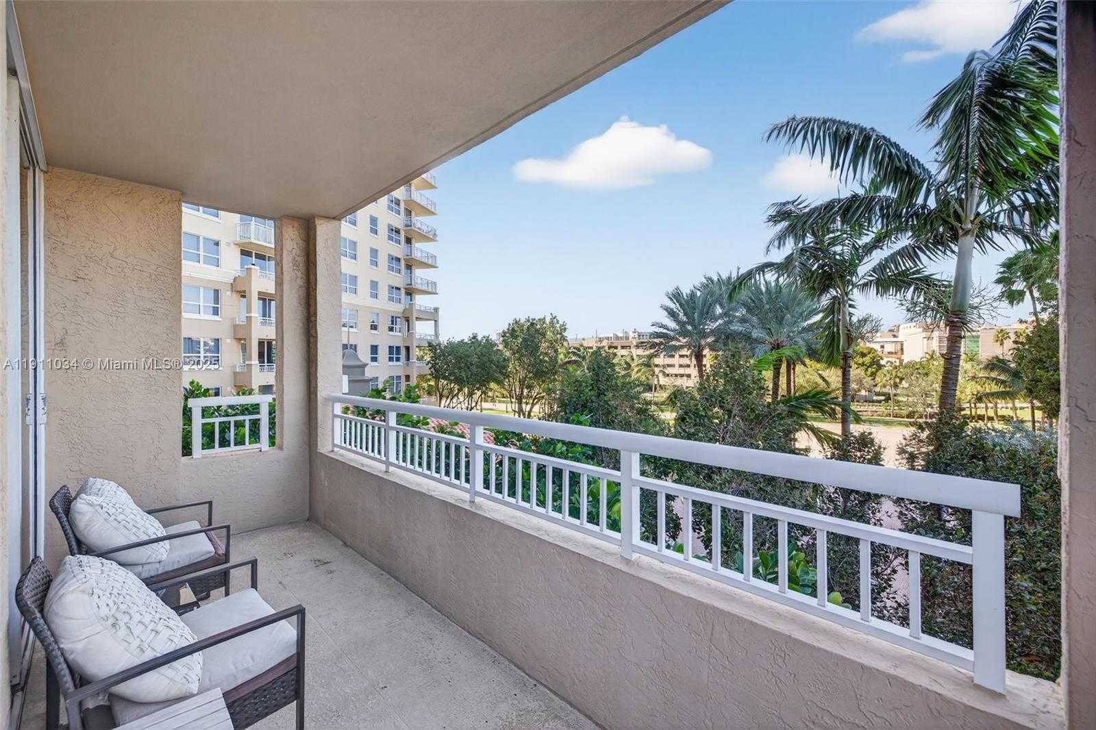 Small Image of 19501 WEST COUNTRY CLUB DR #313, Aventura Number 44