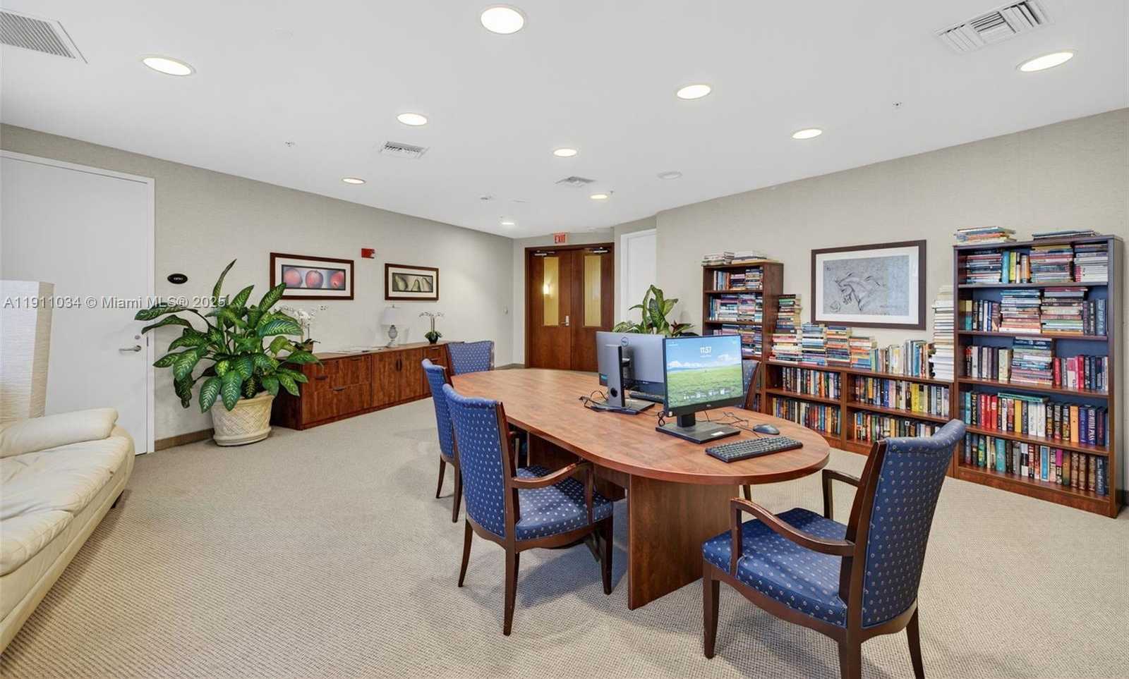 Small Image of 19501 WEST COUNTRY CLUB DR #313, Aventura Number 54