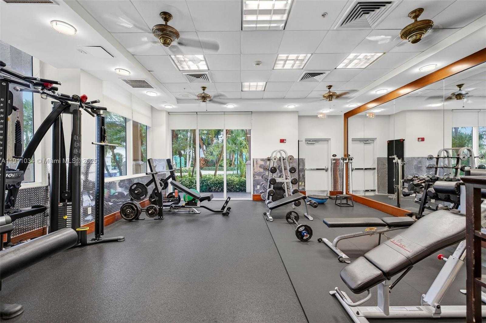 Small Image of 19501 WEST COUNTRY CLUB DR #313, Aventura Number 59