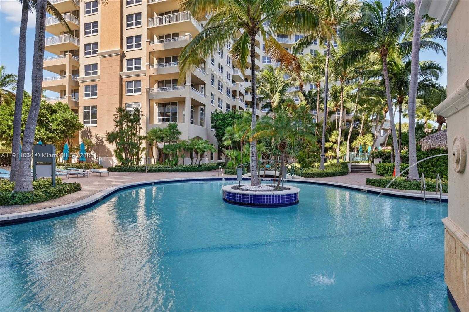 Small Image of 19501 WEST COUNTRY CLUB DR #313, Aventura Number 67