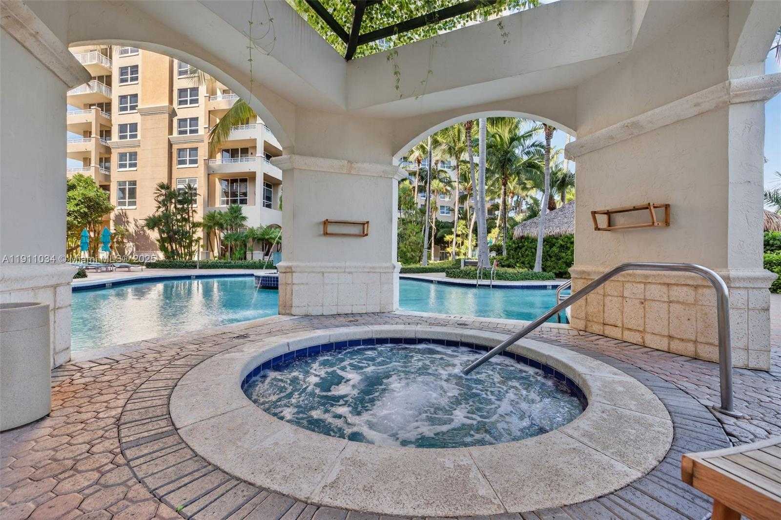 Small Image of 19501 WEST COUNTRY CLUB DR #313, Aventura Number 68