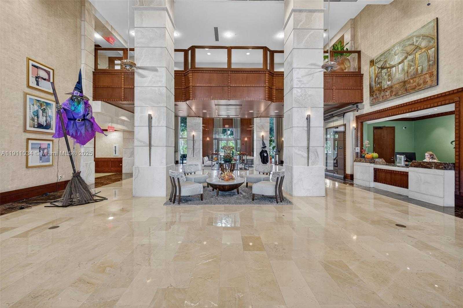 Small Image of 19501 WEST COUNTRY CLUB DR #313, Aventura Number 8