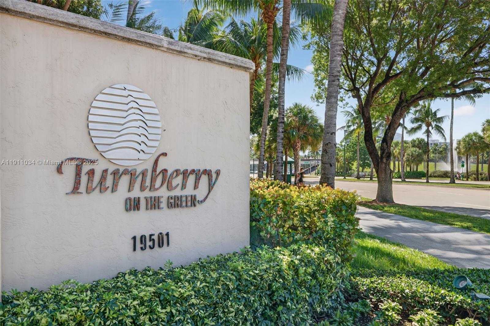 Small Image of 19501 WEST COUNTRY CLUB DR #313, Aventura Number 80