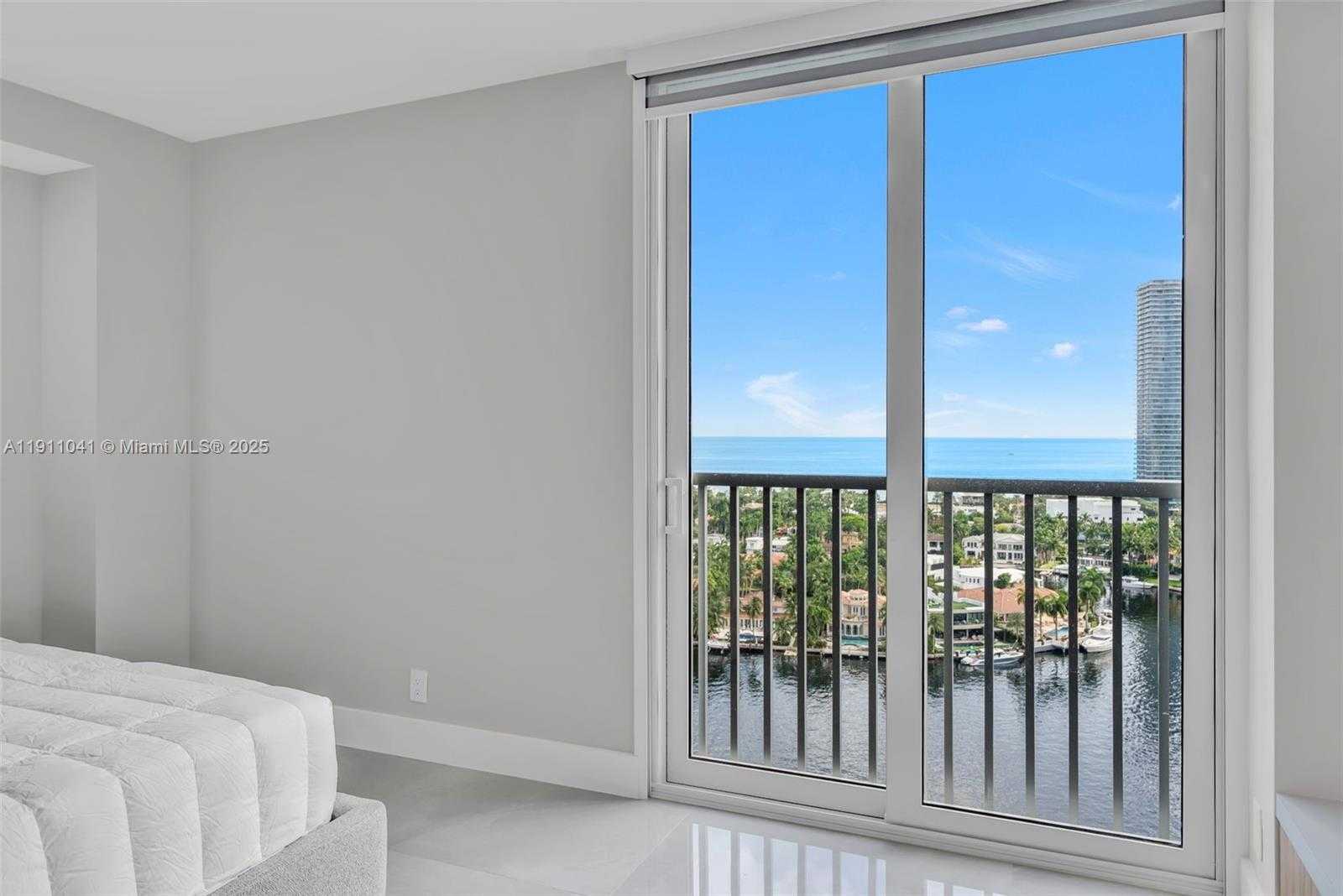 Small Image of 19707 TURNBERRY WAY #21E, Aventura Number 25