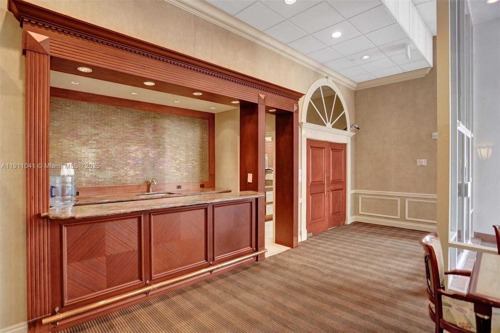 Small Image of 19707 TURNBERRY WAY #21E, Aventura Number 54