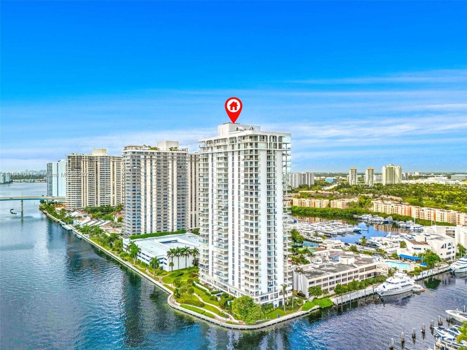 Small Image of 19707 TURNBERRY WAY #21E, Aventura Number 61
