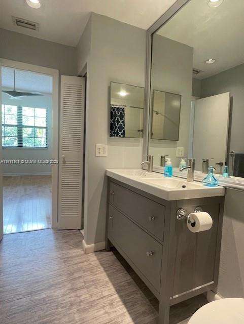 Small Image of 20900 LEEWARD CT #213-1, Aventura Number 24