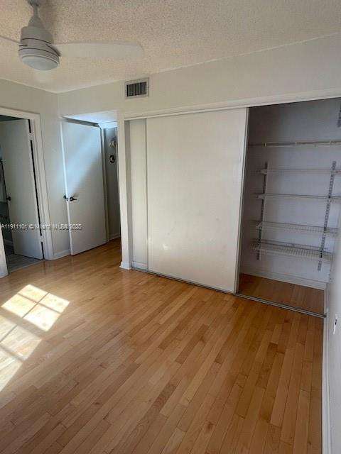 Small Image of 20900 LEEWARD CT #213-1, Aventura Number 29