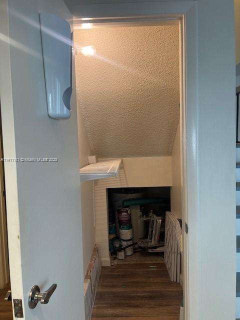 Small Image of 20900 LEEWARD CT #213-1, Aventura Number 32