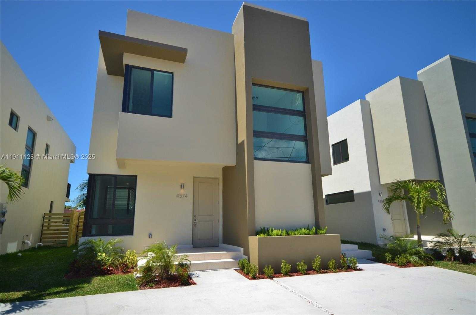 Small Image of 4374 EAST 10TH AVE #4374, Hialeah Number 1