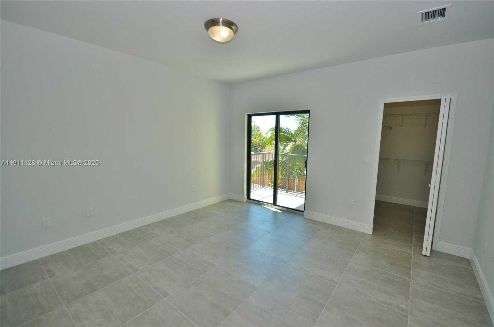 Small Image of 4374 EAST 10TH AVE #4374, Hialeah Number 24