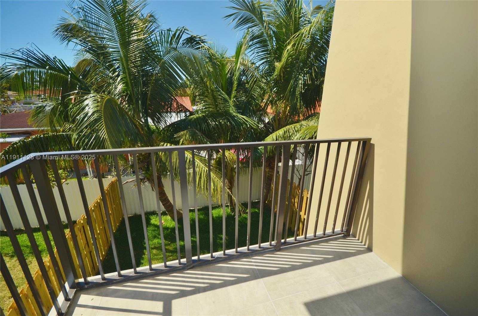 Small Image of 4374 EAST 10TH AVE #4374, Hialeah Number 28