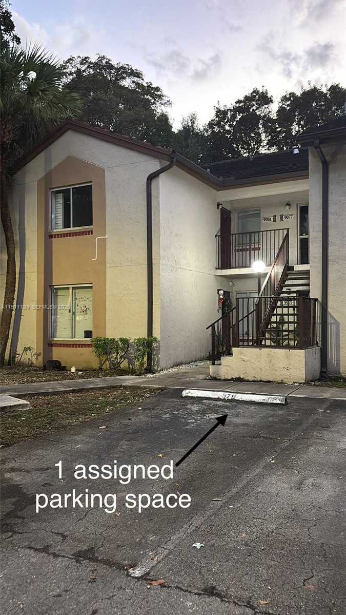 Small Image of 9081 SOUTH WEST 138TH PL #9081, Miami Number 24