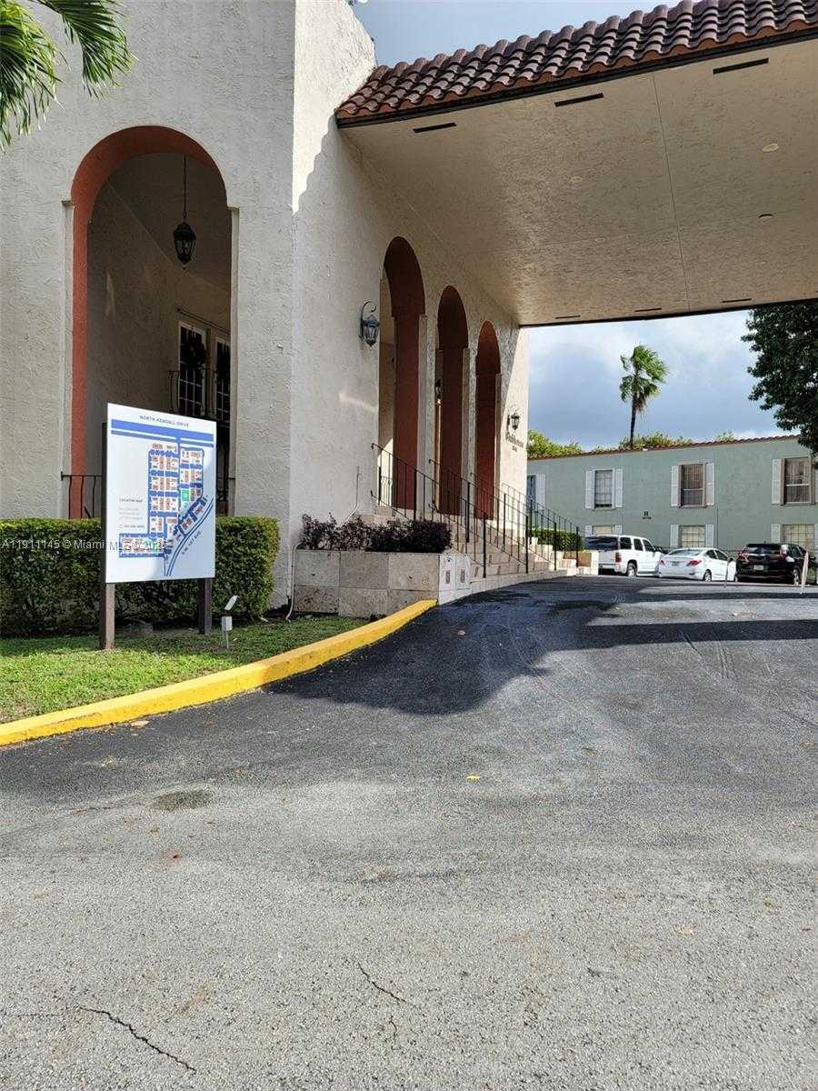 Small Image of 10790 NORTH KENDALL DR #C8, Miami Number 12