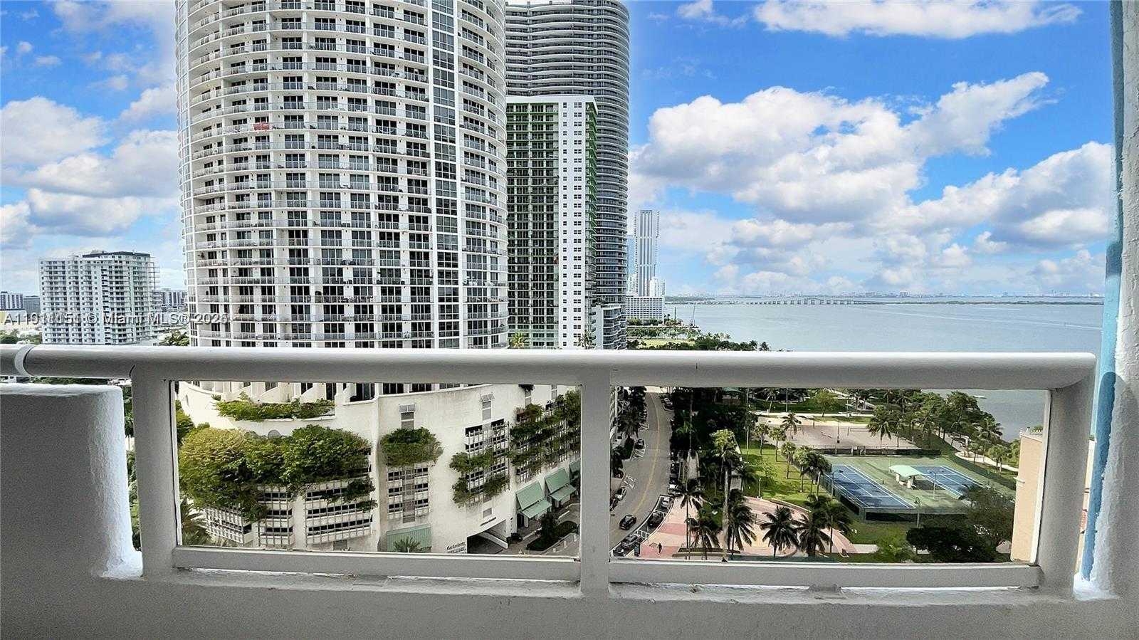 Small Image of 1717 NORTH BAYSHORE DR #A-1950, Miami Number 21