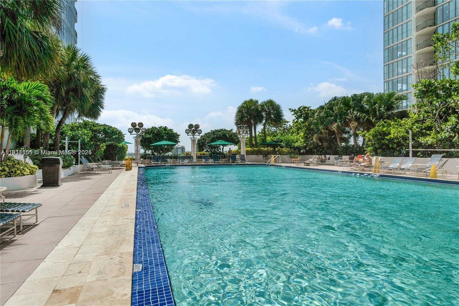 Small Image of 1717 NORTH BAYSHORE DR #A-1950, Miami Number 23