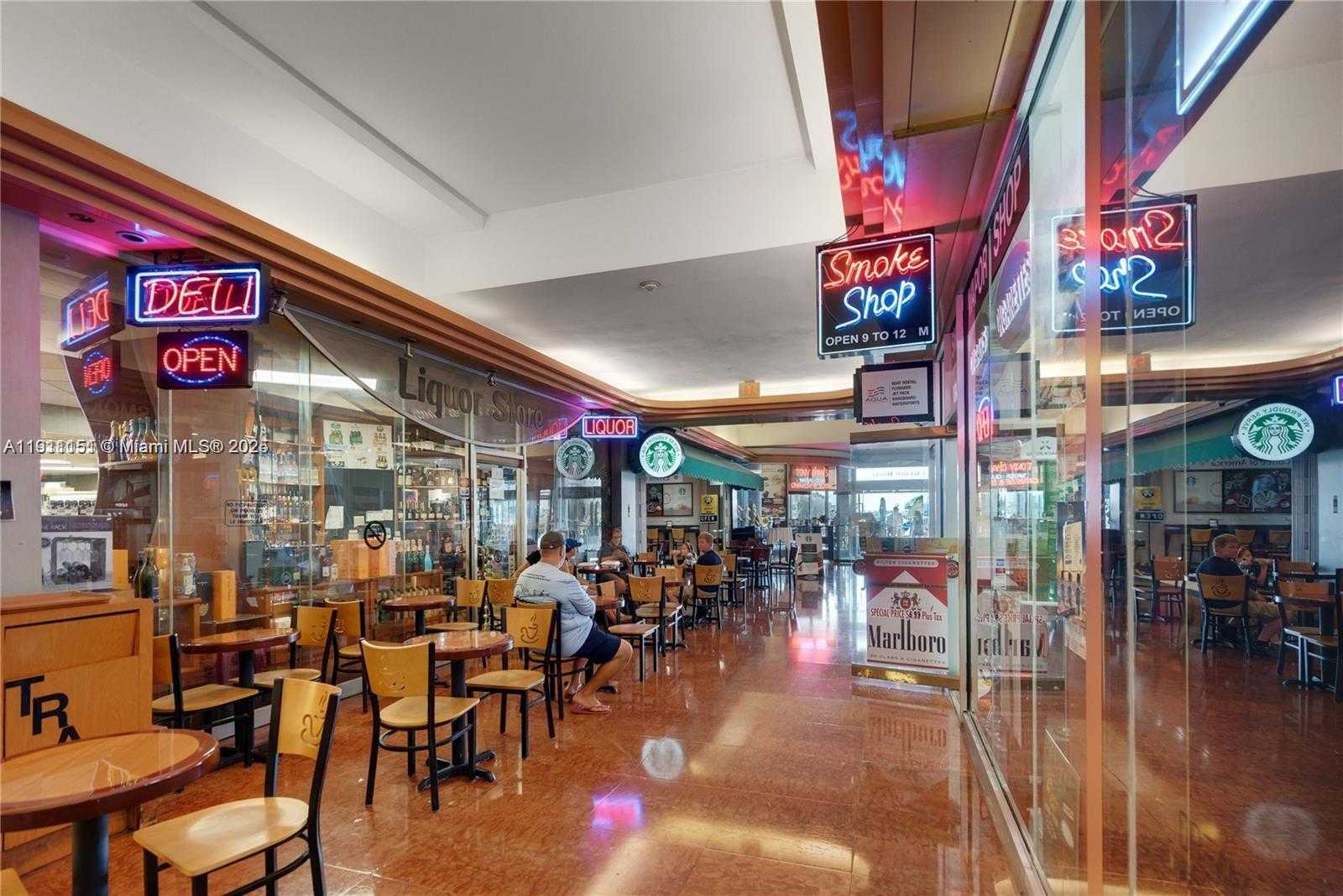 Small Image of 1717 NORTH BAYSHORE DR #A-1950, Miami Number 28