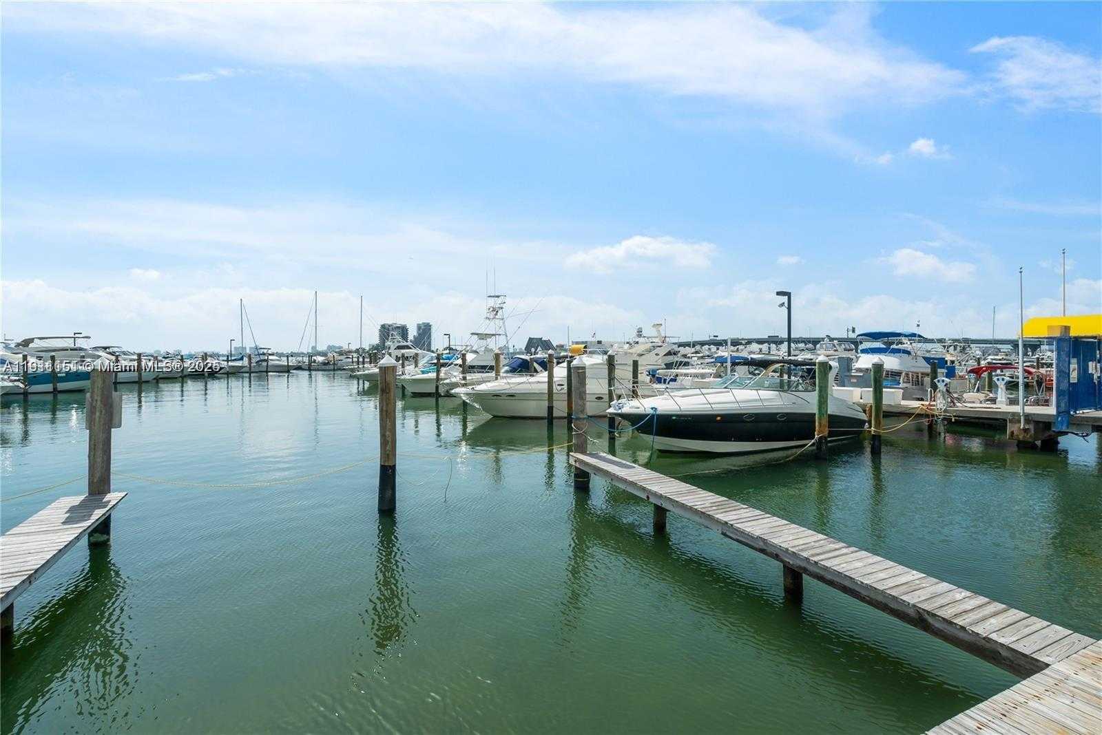 Small Image of 1717 NORTH BAYSHORE DR #A-1950, Miami Number 35