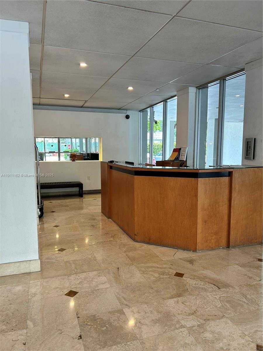 Small Image of 150 SOUTH EAST 25TH RD #4C, Miami Number 21